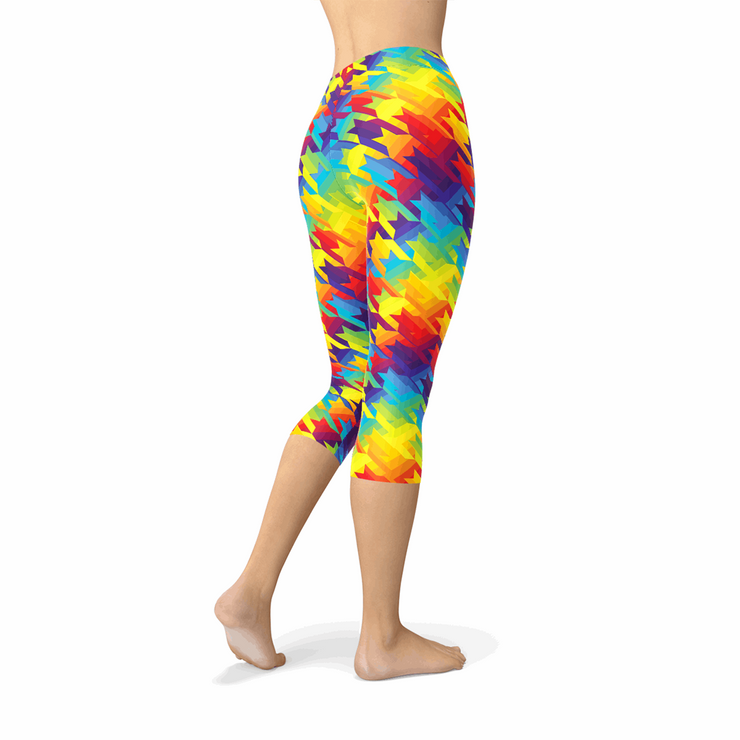 Avesa™ Rainbow Houndstooth Capri Leggings